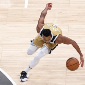 纳斯成功预测CJ和基斯珀特被交易：他们并不像生病了 但没打